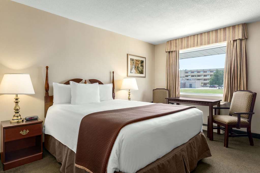 Travelodge Hotel By Wyndham Kingston Lasalle Cameră foto